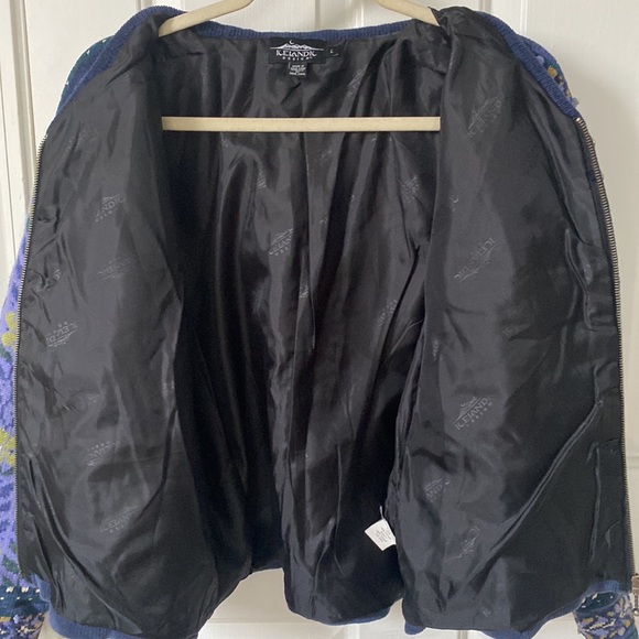 Icelandic insulated jacket - Picture 4 of 6